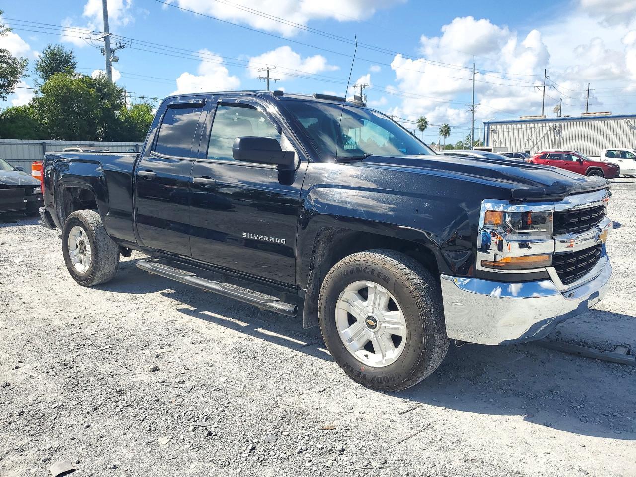 2016 Chevrolet Silverado - Box Truck - Image 4