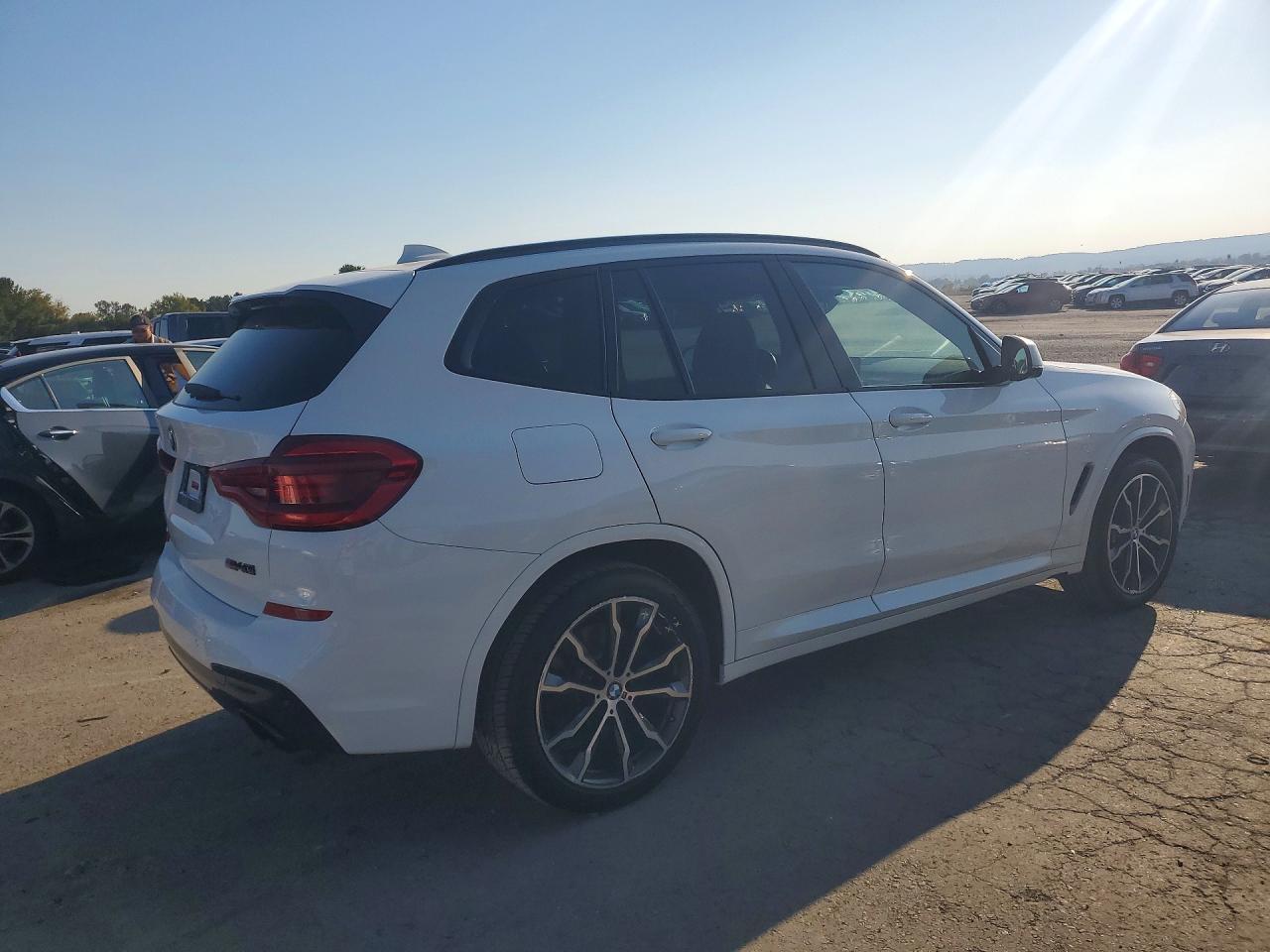 2019 BMW X3 xDrivem40I - Фото 3