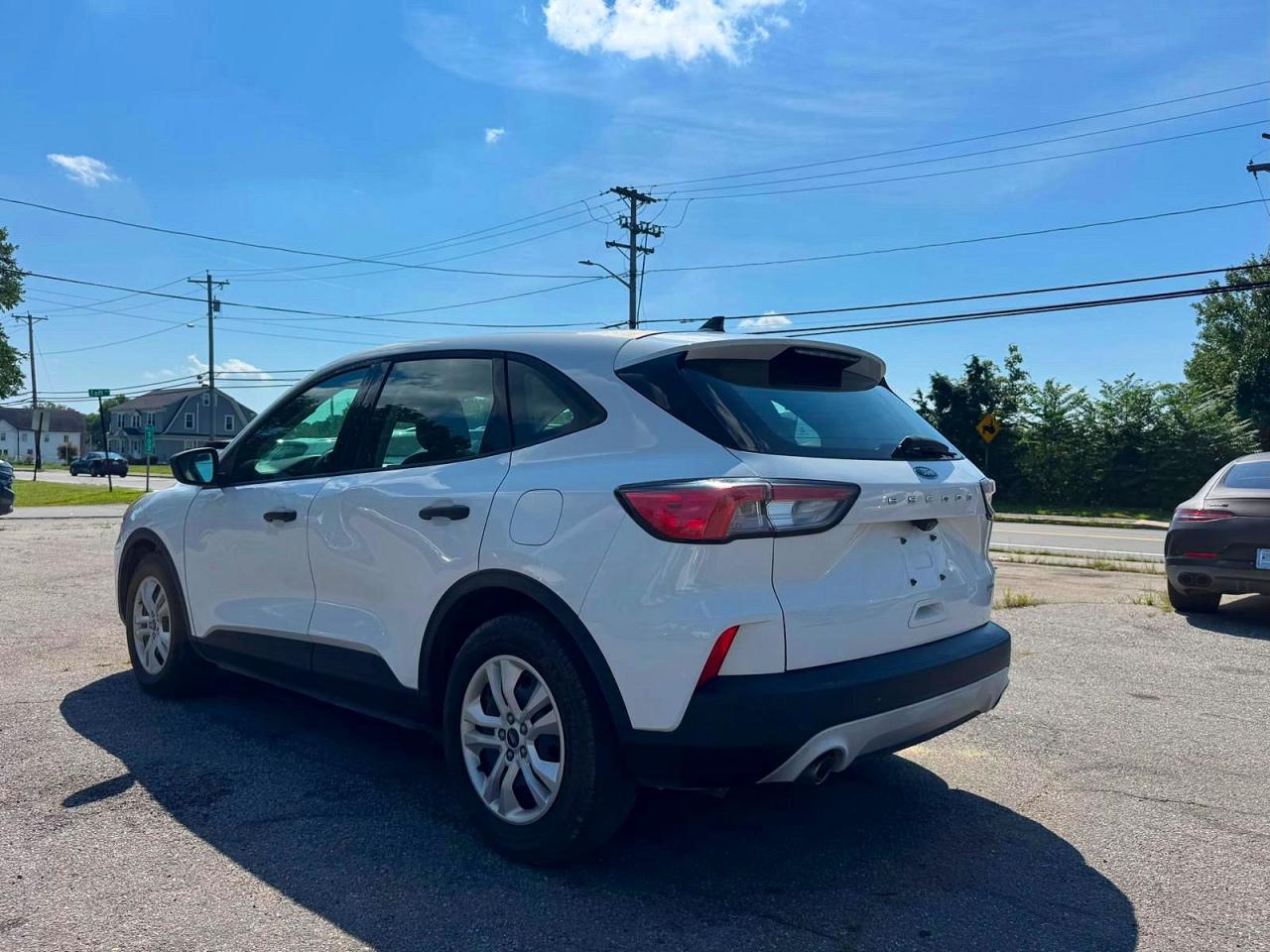 2020 Ford Escape S - Фото 3
