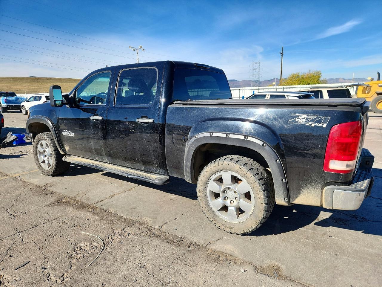 2011 GMC Sierra K1500 Sl - Фото 2