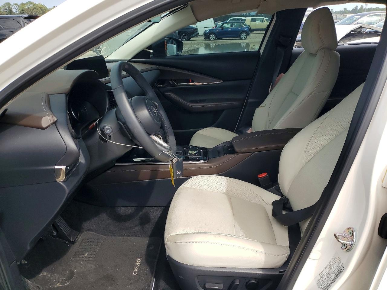 2025 Mazda Cx-30 Premium - Фото 7