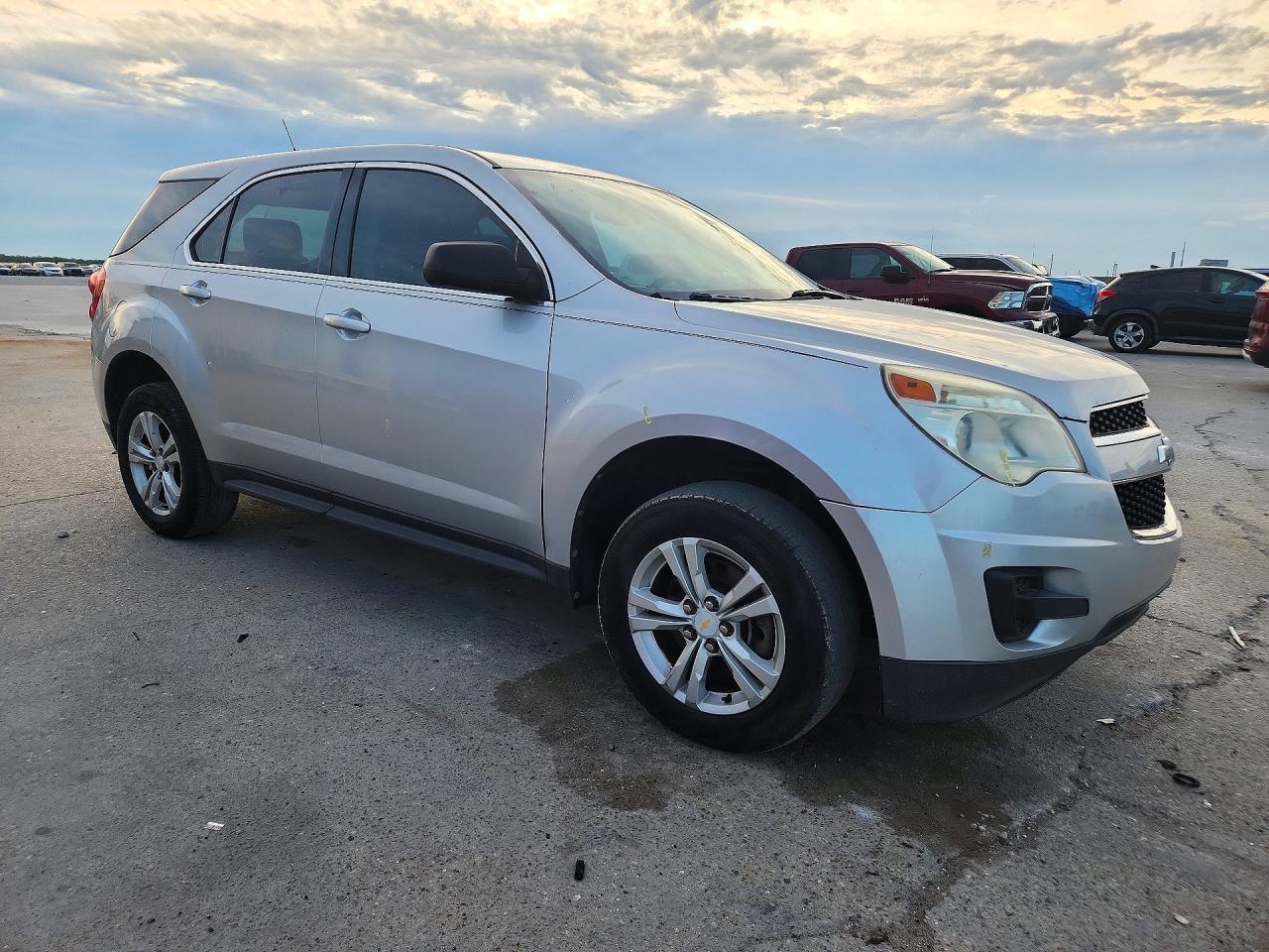 2010 Chevrolet Equinox Ls - Фото 4