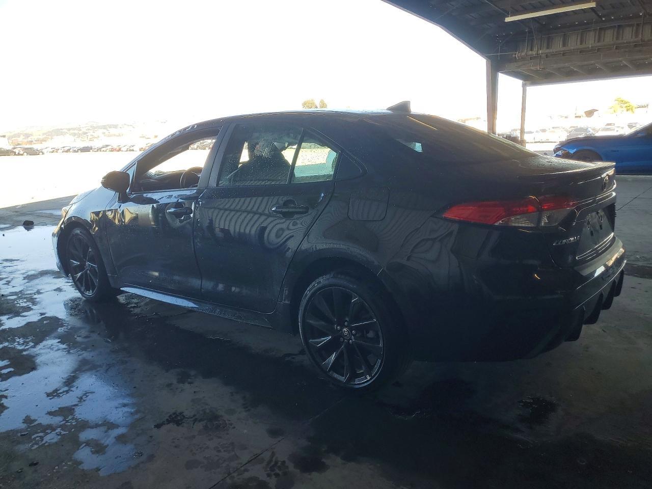 2023 Toyota Corolla Se - Фото 2