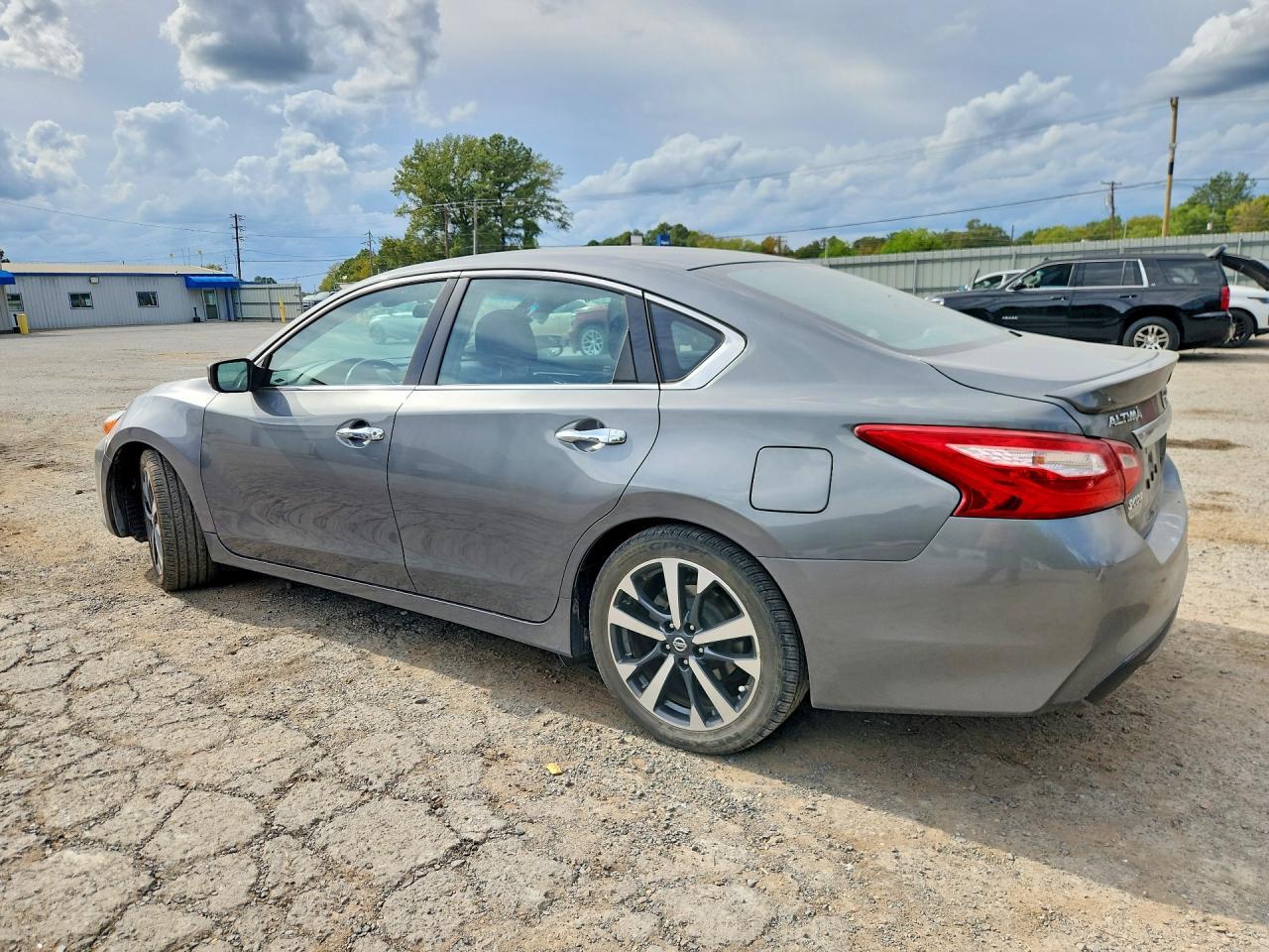 2016 Nissan Altima 2.5 Sr - Фото 2
