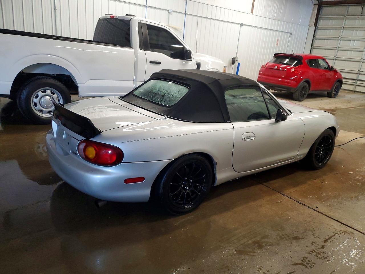 1999 Mazda Mx-5 Miata - Image 3