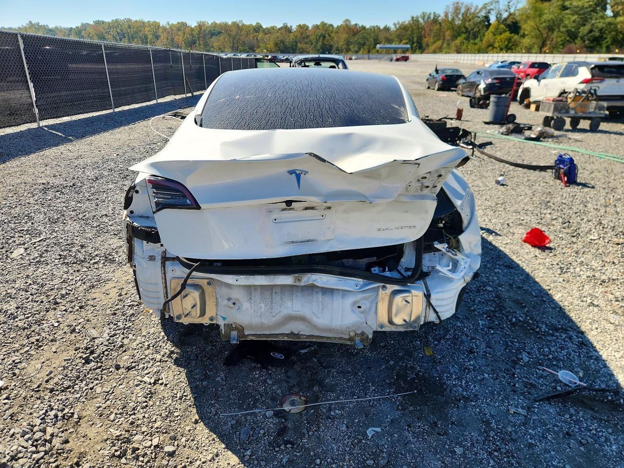 2022 Tesla Mdl 3 - Фото 6