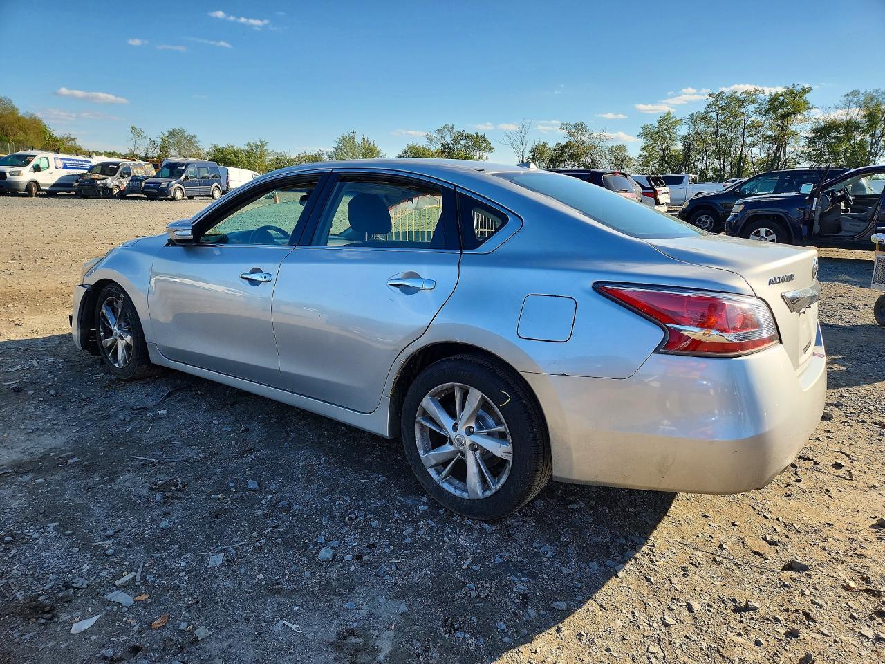 2014 Nissan Altima 2.5 Sv - Фото 2