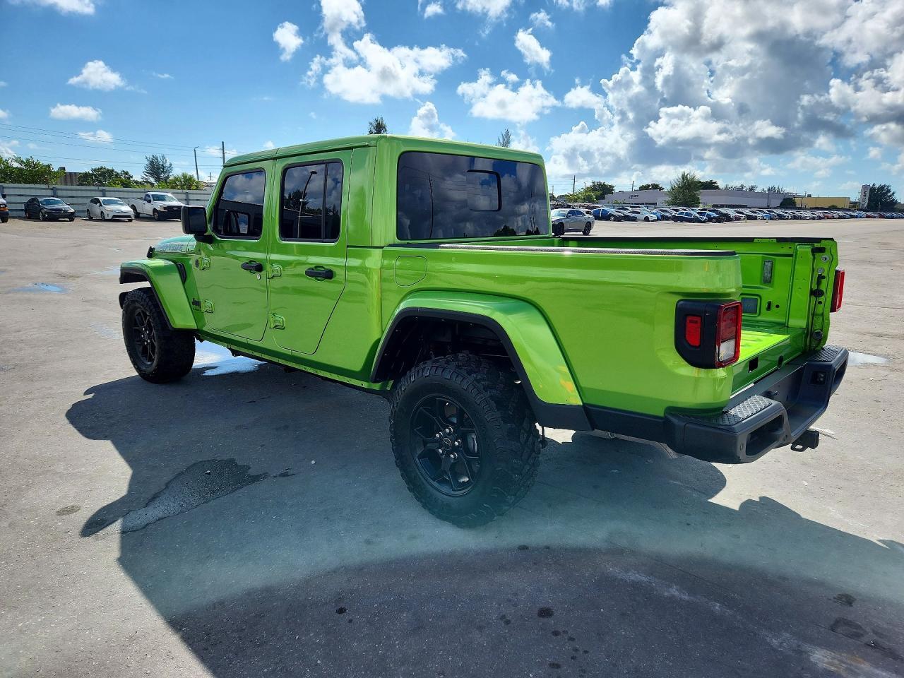 2025 Jeep Gladiator Sport - Фото 2