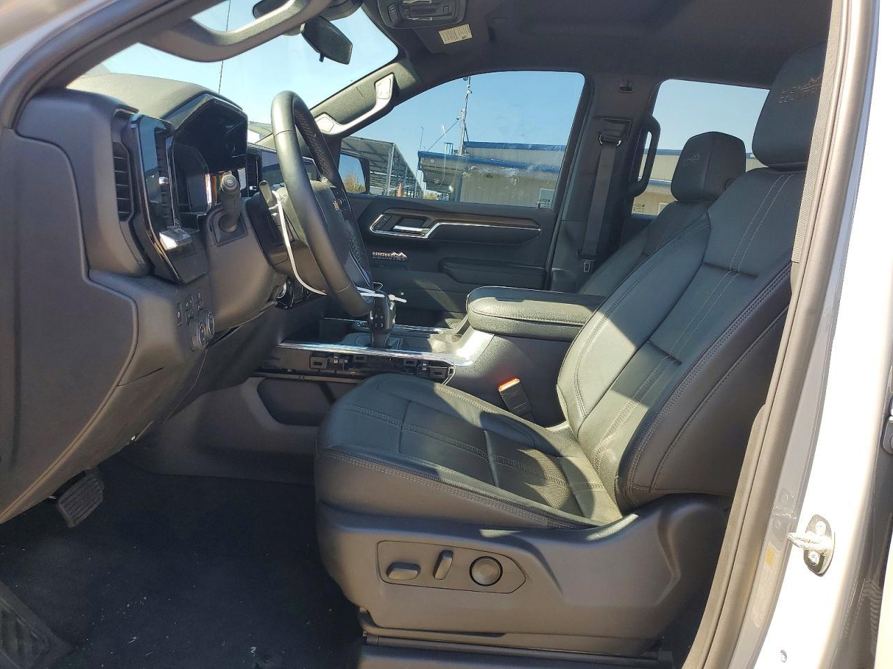 2024 Chevrolet Silverado K1500 Lt Trail Boss - Фото 7