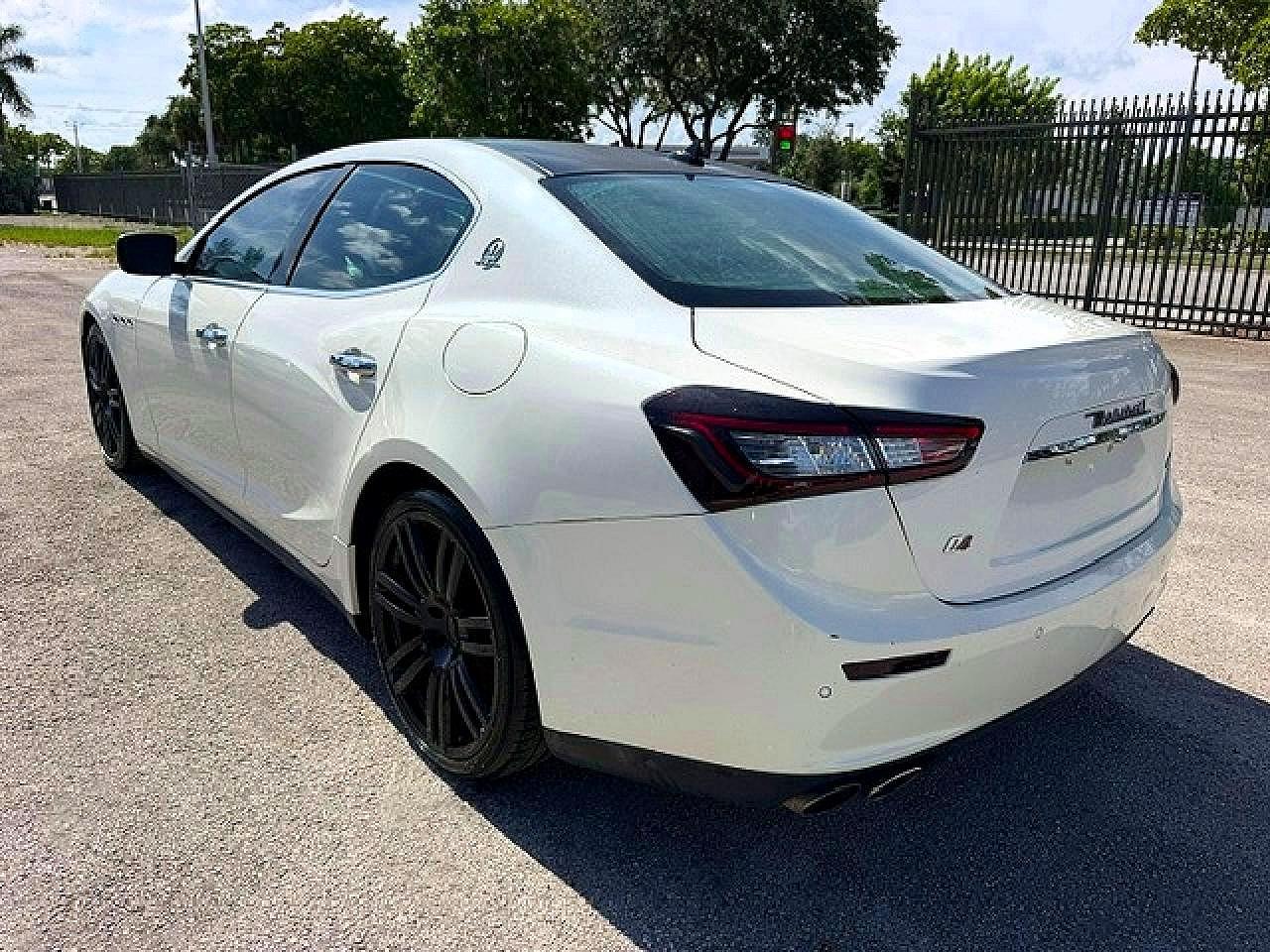 2014 Maserati Ghibli S - Фото 2