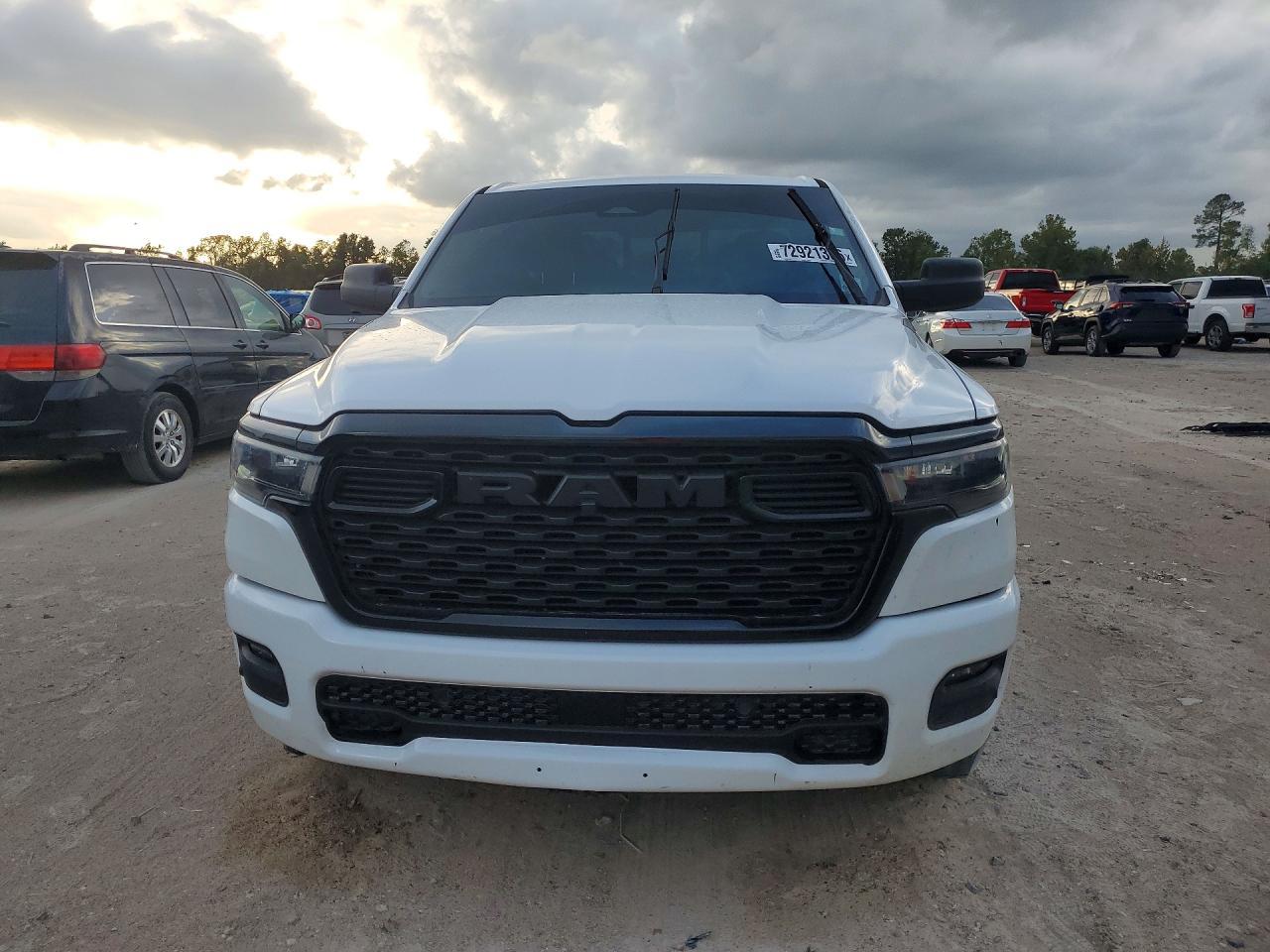 2025 Ram 1500 Tradesman - Фото 5