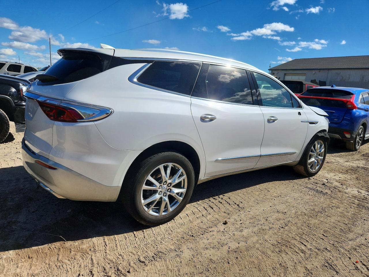2024 Buick Enclave Premium - Фото 3