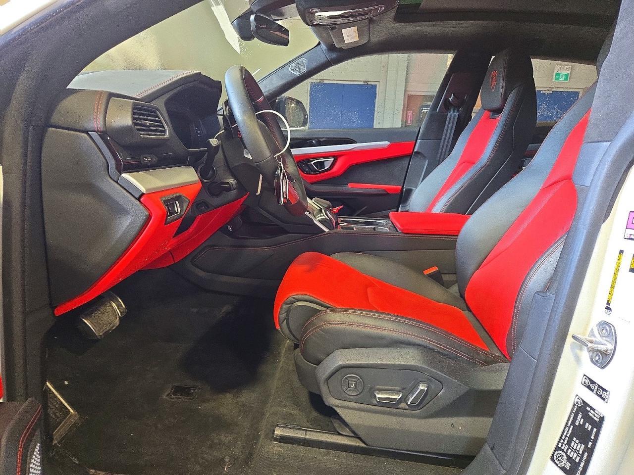 2021 Lamborghini Urus - Фото 7