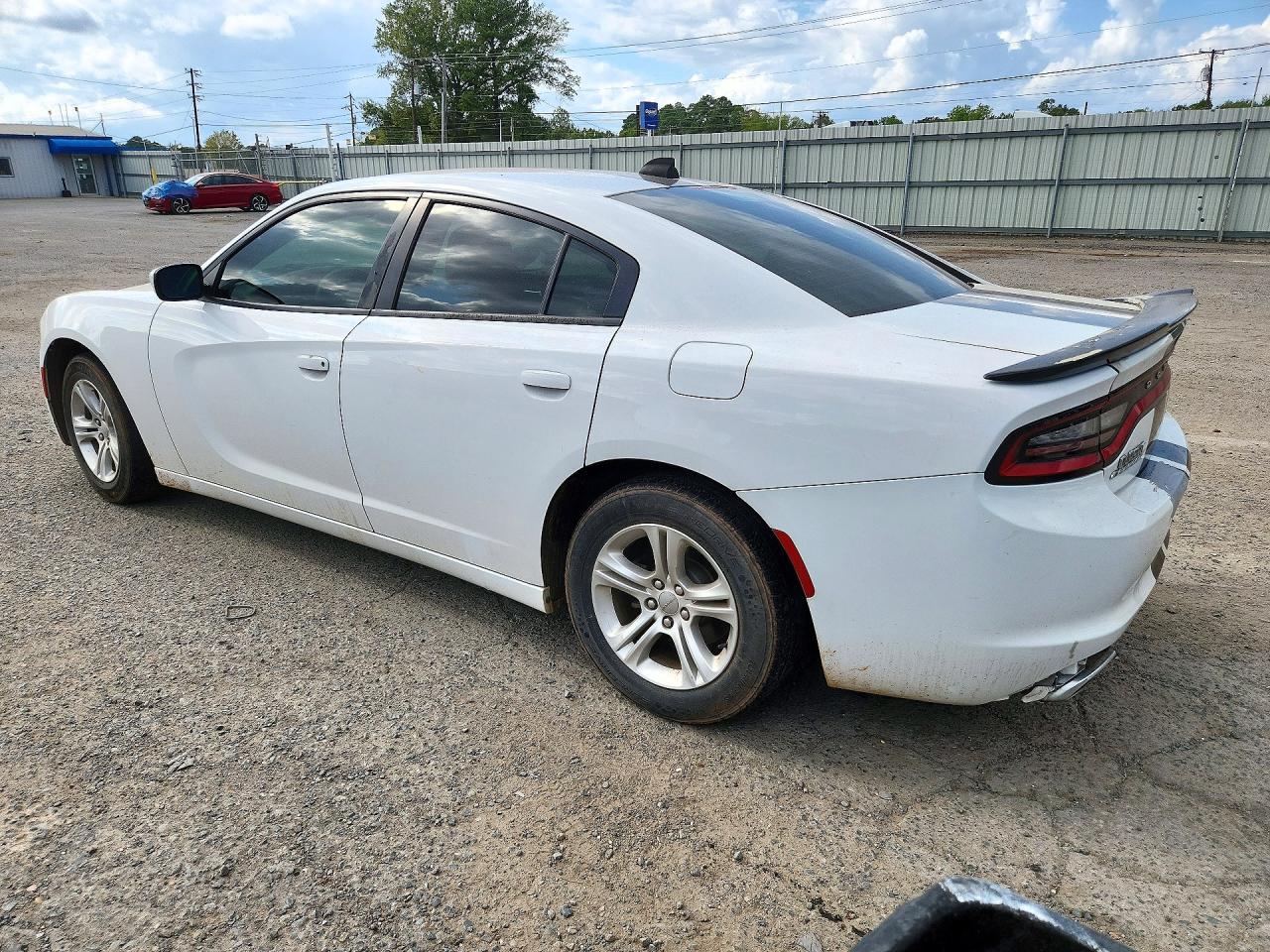 2020 Dodge Charger Sxt - Фото 2