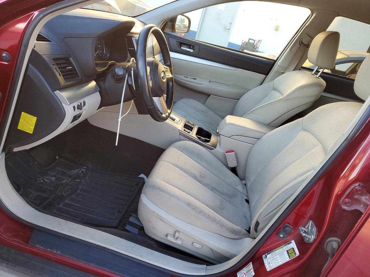 2011 Subaru Outback 2.5I Premium - Фото 7
