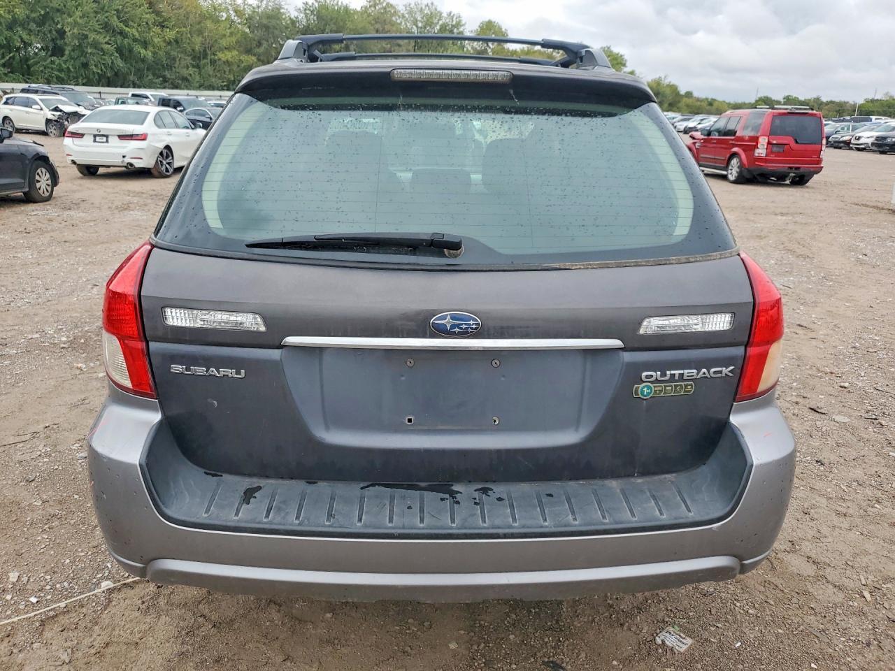 2009 Subaru Outback 2.5I - Image 6