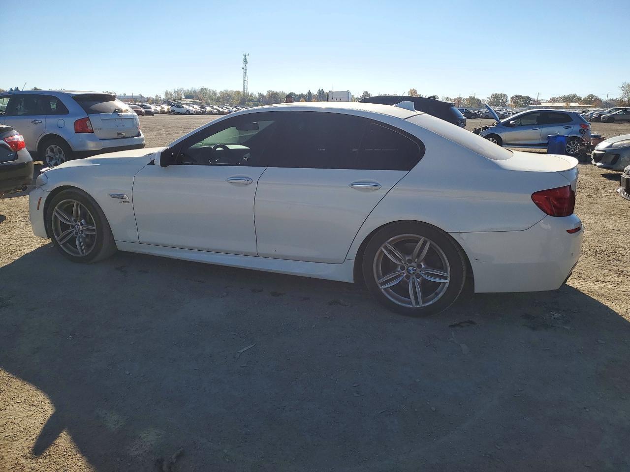 2011 BMW 550 Xi - Фото 2