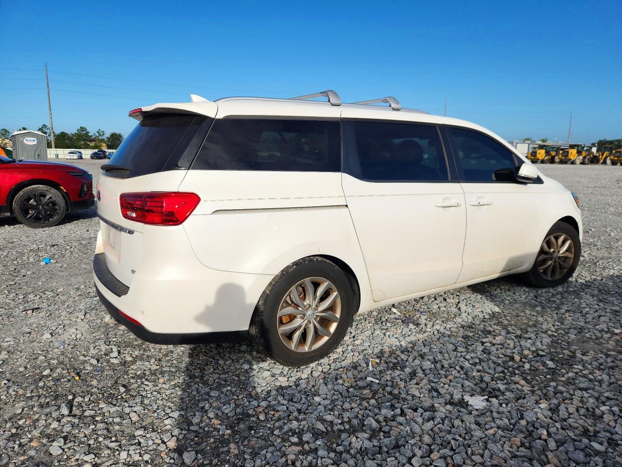 2020 Kia Sedona Ex - Image 3