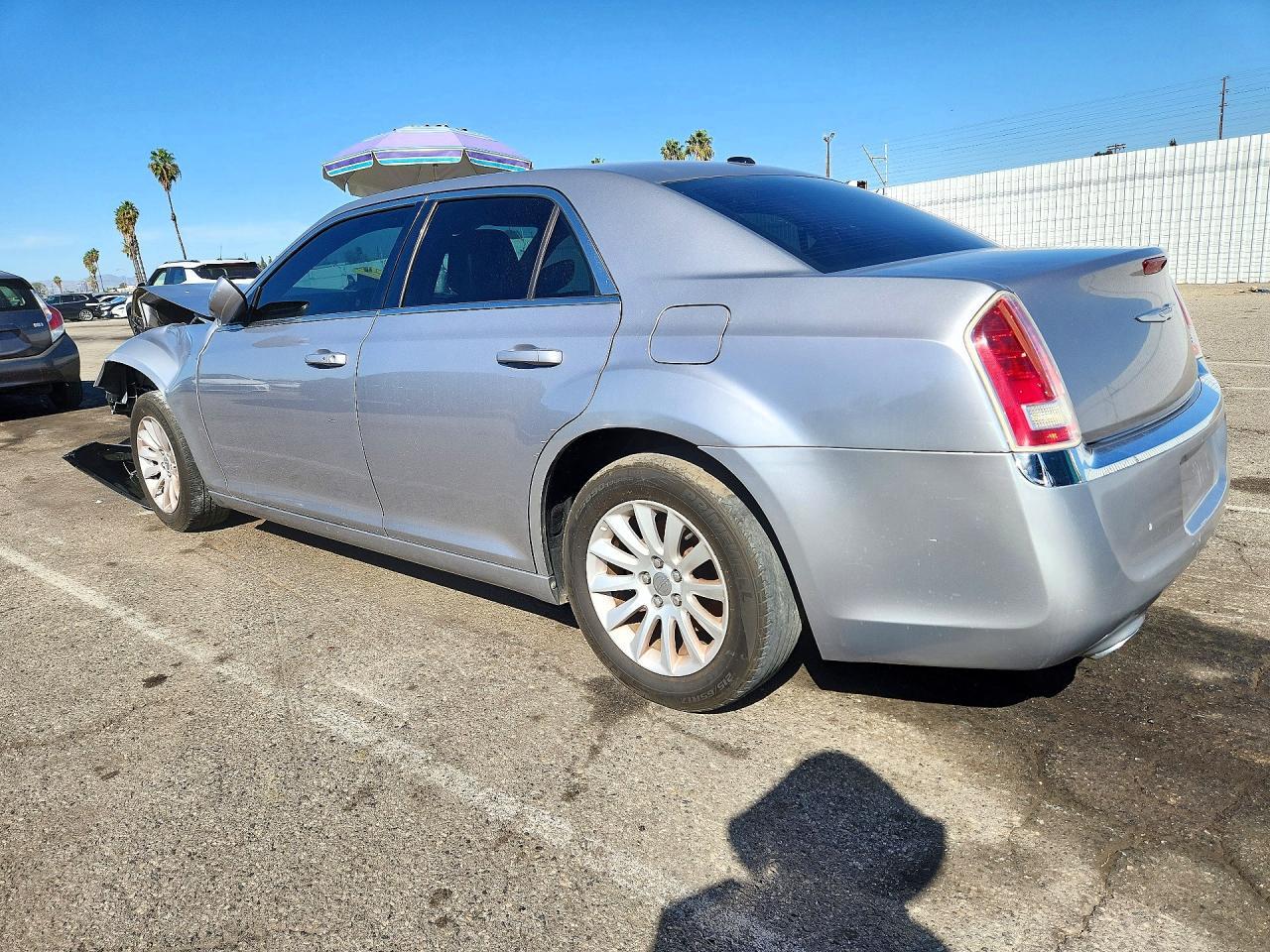 2014 Chrysler 300 - Фото 2