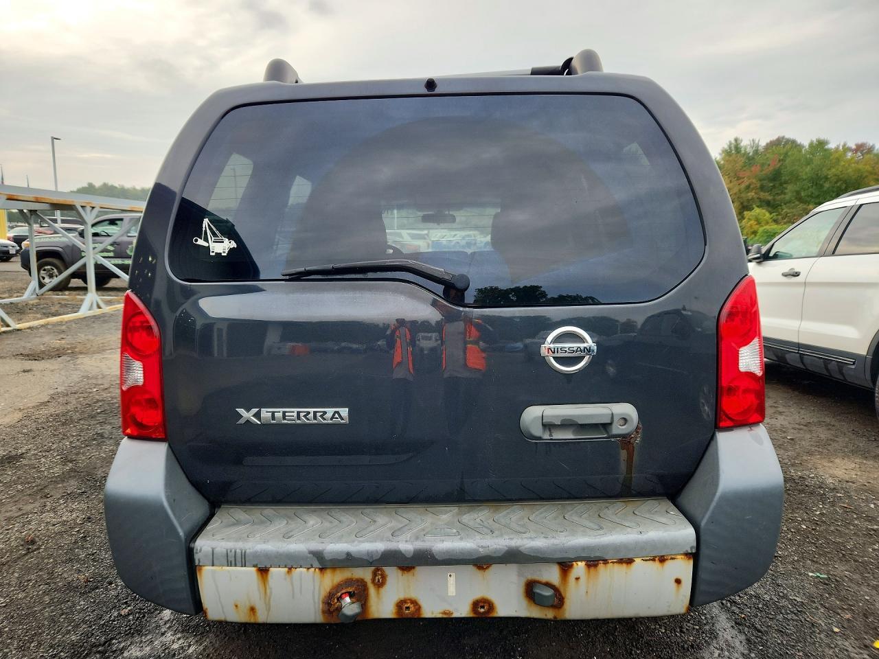 2012 Nissan Xterra X - Image 6