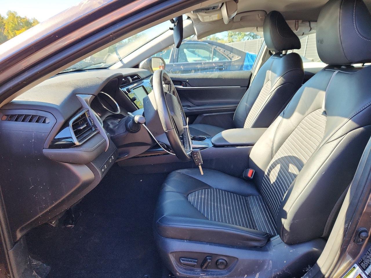 2019 Toyota Camry Se - Фото 7