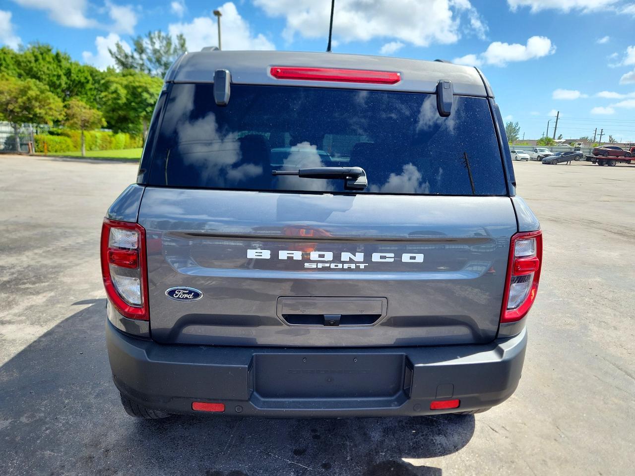 2023 Ford Bronco Sport Outer Banks - Image 6