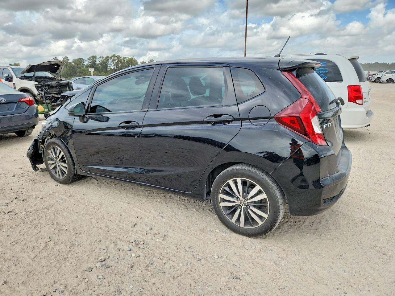 2019 Honda Fit Lx - Фото 2