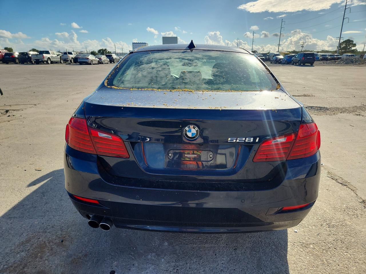 2016 BMW 528 I - Image 6