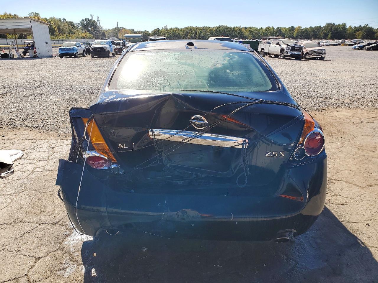 2010 Nissan Altima 2.5 - Фото 6