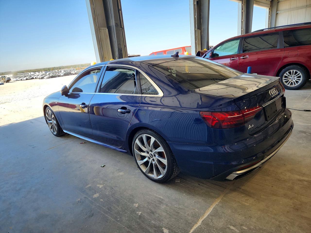 2020 Audi A4 Premium Plus - Фото 2