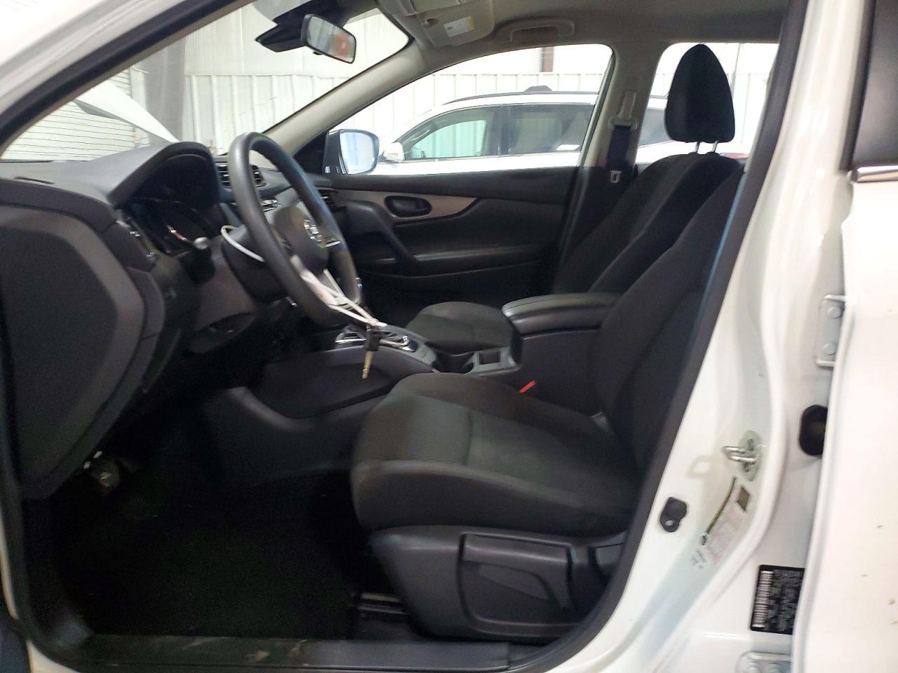 2020 Nissan Rogue Sport S - Фото 7