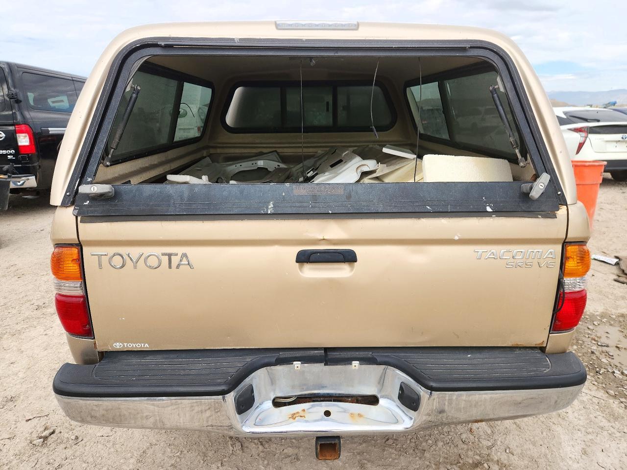 2002 Toyota Tacoma V6 - Фото 6
