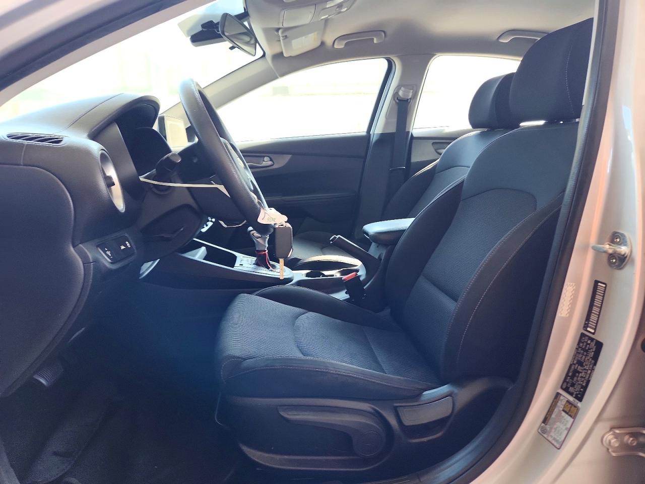 2021 Kia Forte Lxs - Image 7