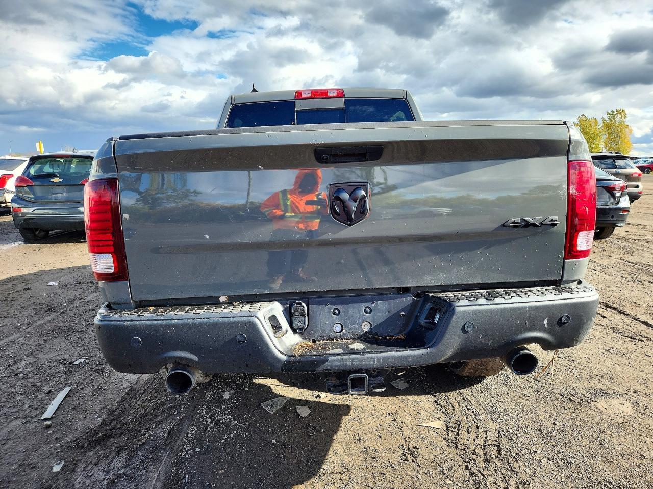 2022 Ram 1500 Classic Slt - Image 6