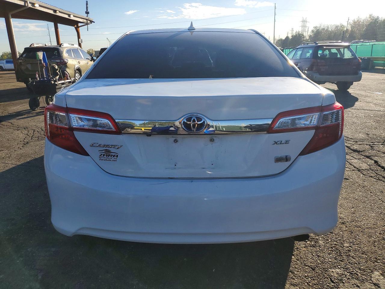 2013 Toyota Camry Hybrid Xle - Фото 6