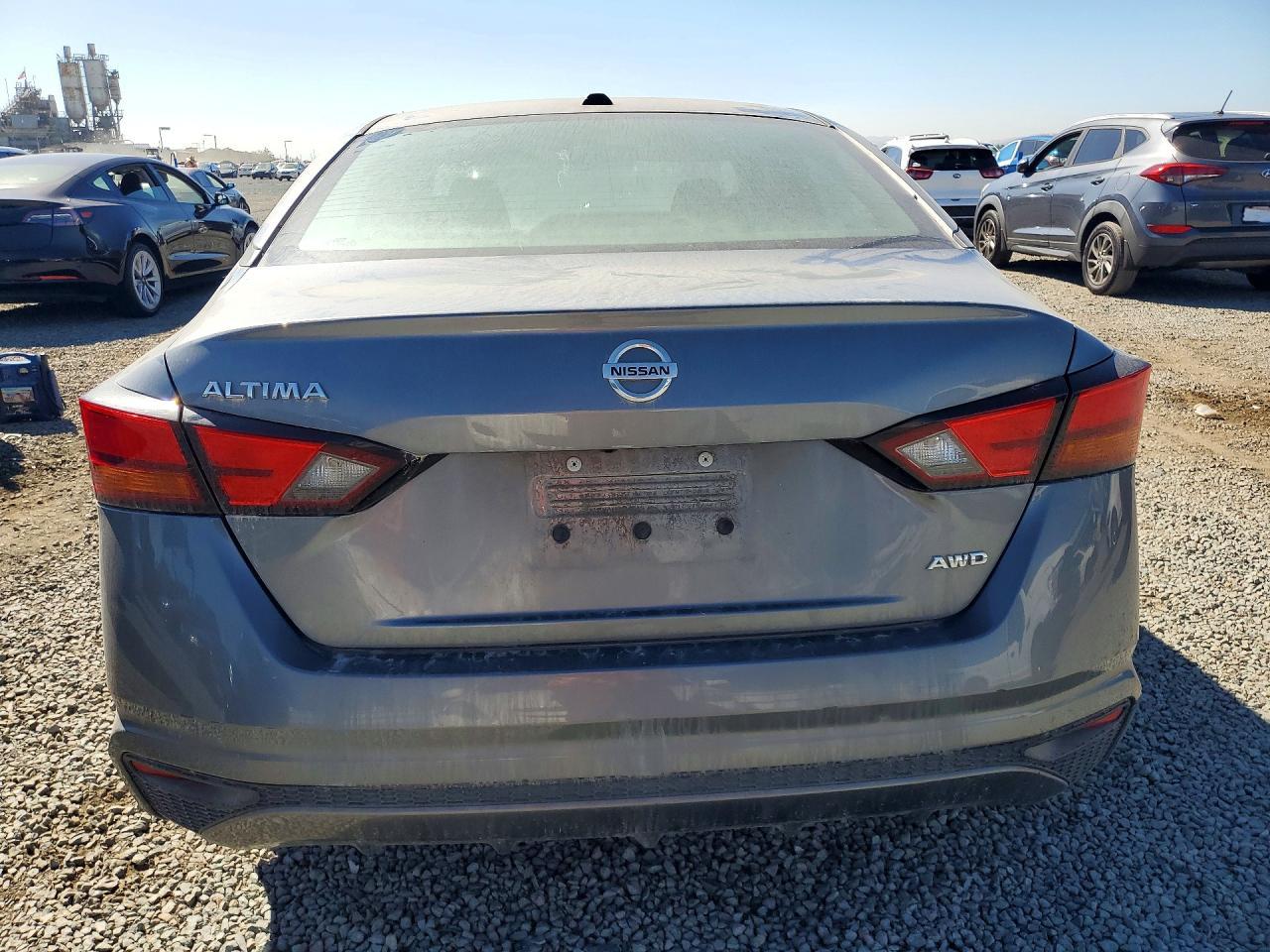 2020 Nissan Altima 2.5 S - Фото 6