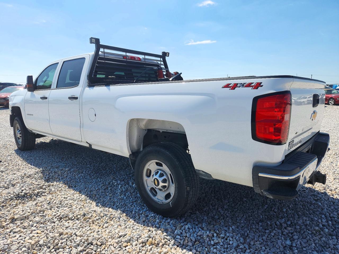 2019 Chevrolet Silverado K2500 Heavy Duty - Фото 2