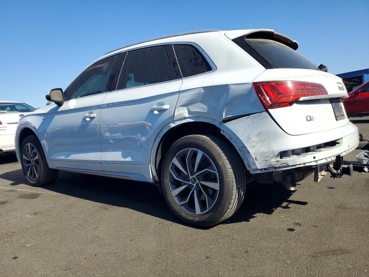 2023 Audi Q5 S Line Quattro Premium Plus - Image 2