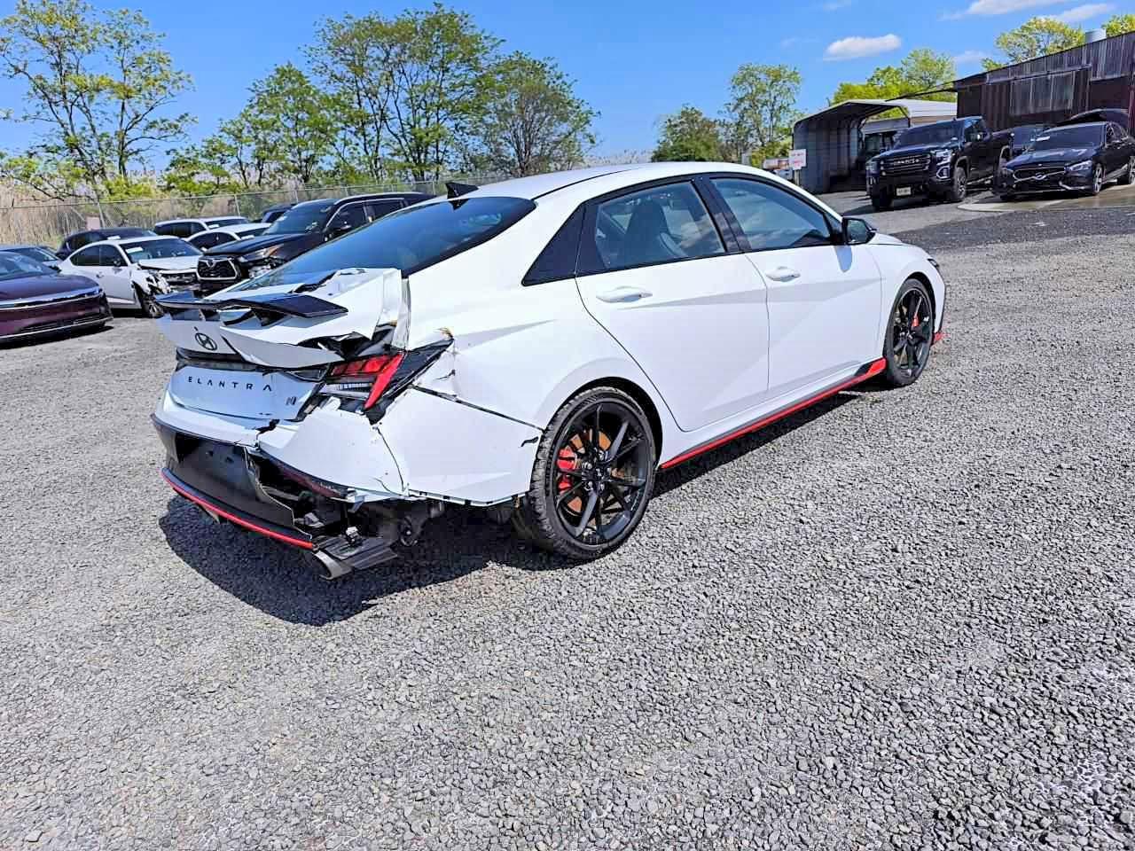 2025 Hyundai Elantra N Base - Image 4
