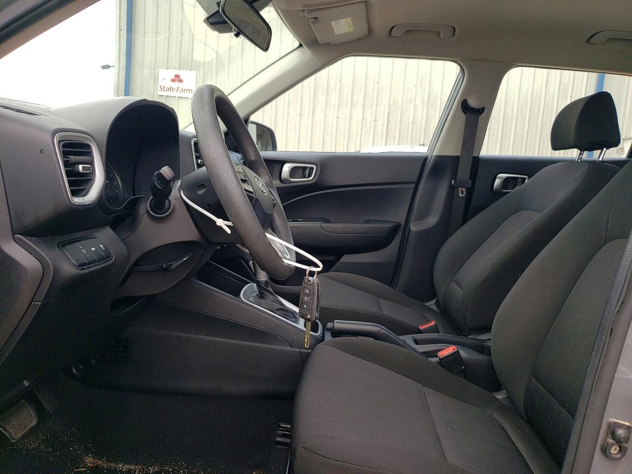 2021 Hyundai Venue Se - Image 7
