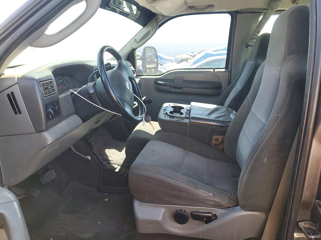 2003 Ford F250 Super Duty - Image 7
