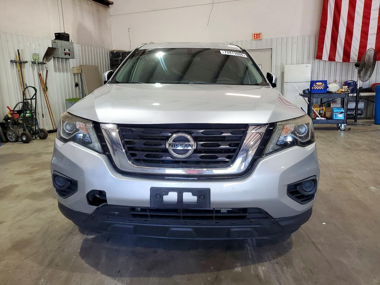 2017 Nissan Pathfinder S - Image 5
