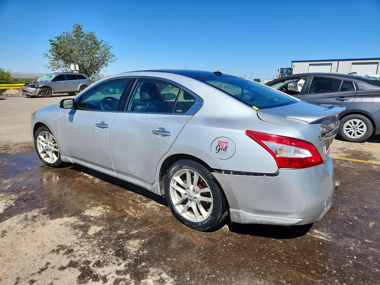 2011 Nissan Maxima 3.5 S - Фото 2
