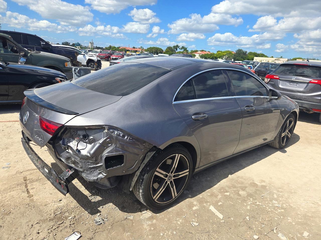 2020 Mercedes-Benz Cla 250 4Matic - Image 3