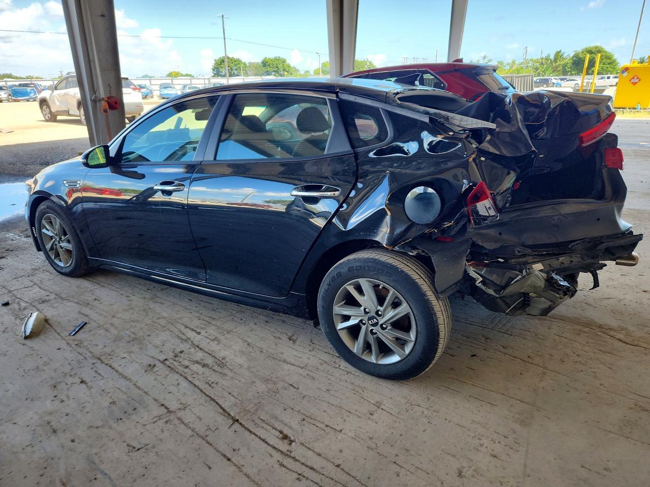 2019 Kia Optima Lx - Image 2