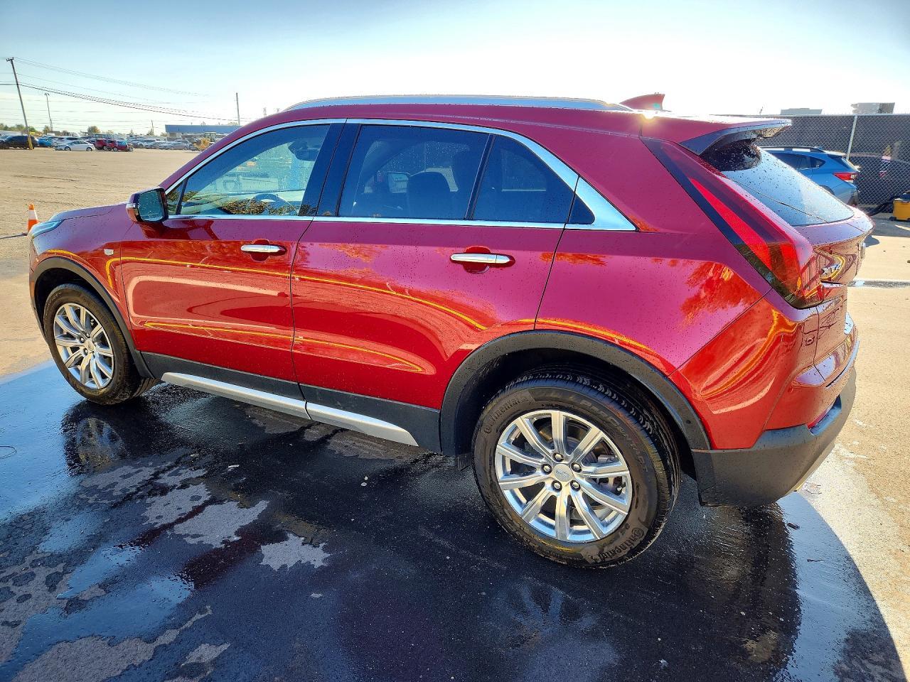 2023 Cadillac Xt4 Premium Luxury - Фото 2