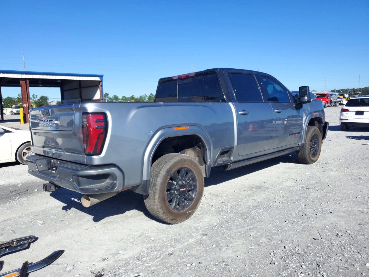 2024 GMC Sierra K2500 At4 - Фото 3