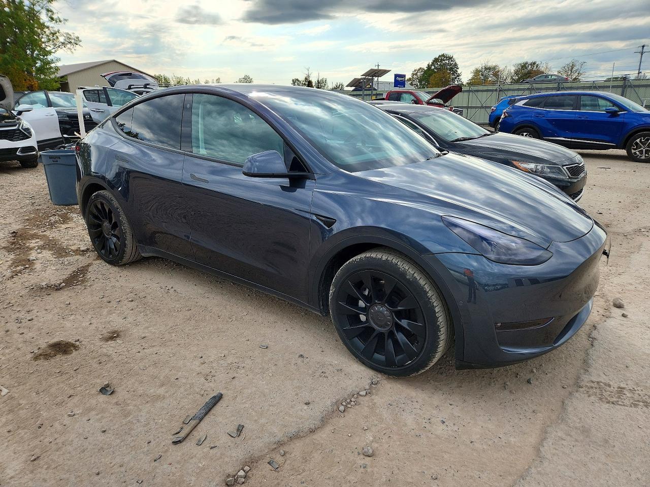 2022 Tesla Model Y - Фото 4
