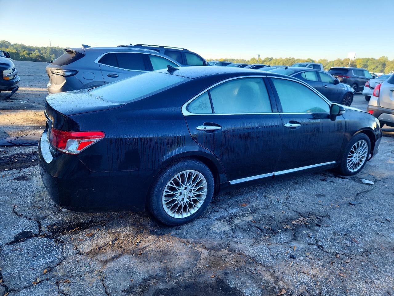 2011 Lexus Es 350 - Image 3