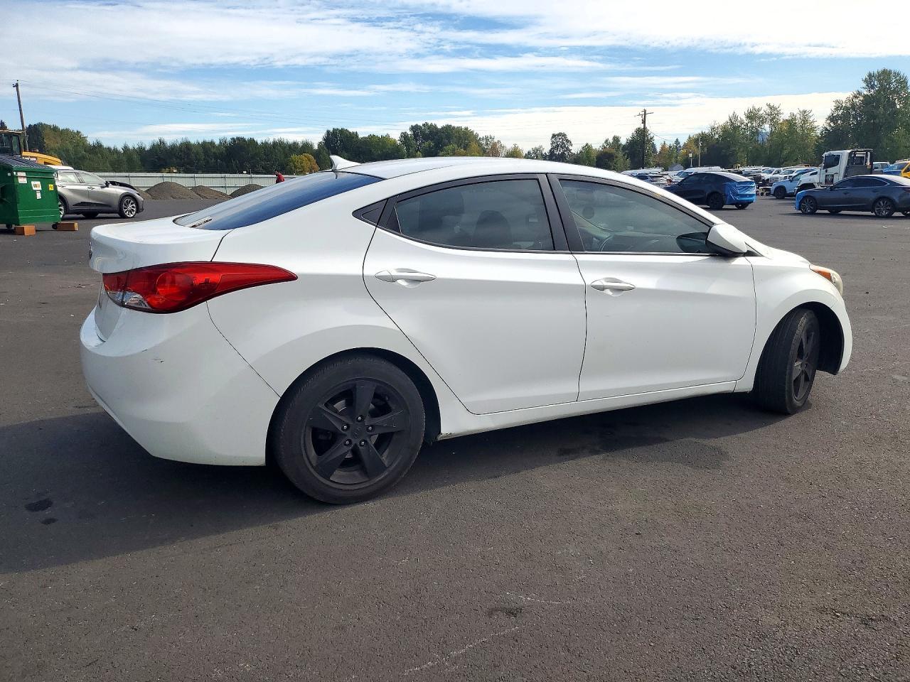 2011 Hyundai Elantra Gls - Image 3